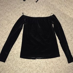 Urban black velvet off the shoulder long sleeve